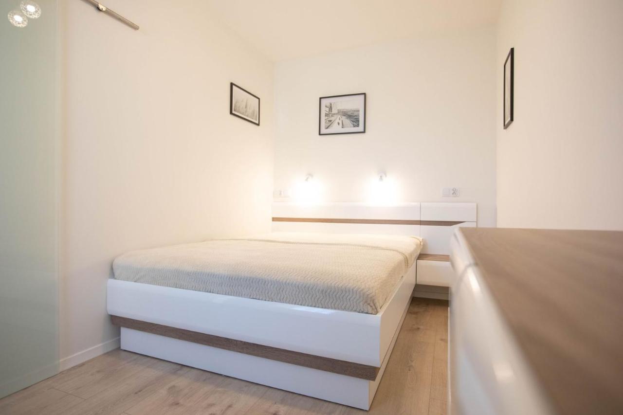 Rent40 Apartamenty Aura Gdansk Old Town ภายนอก รูปภาพ